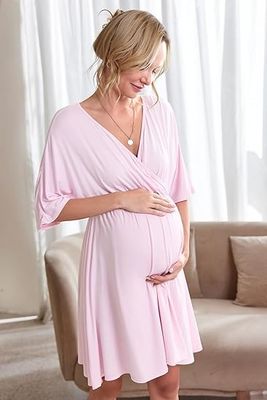 Comfortable Pink Maternity Dress Breathable Sleepwear For Breastfeeding