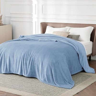 Soft Lightweight Comfortable Fleece Blanket - Luxury Microfiber for Year-round Coziness