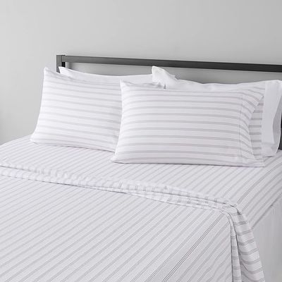 Lightweight Super Soft Easy Care Microfiber 4 Piece Bed Sheet Set with 14-Inch Deep Pockets