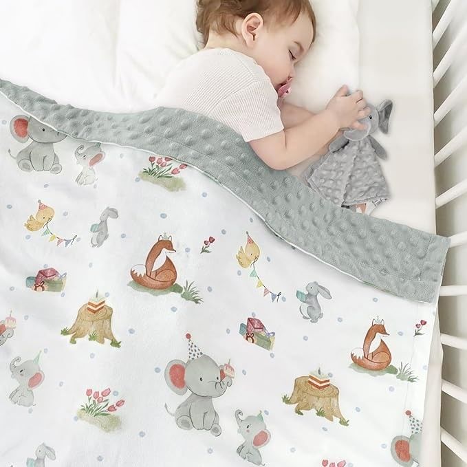 Soft Custom Baby Blankets 100% Polyester Multifunctional Blanket For Unisex Boys Girls